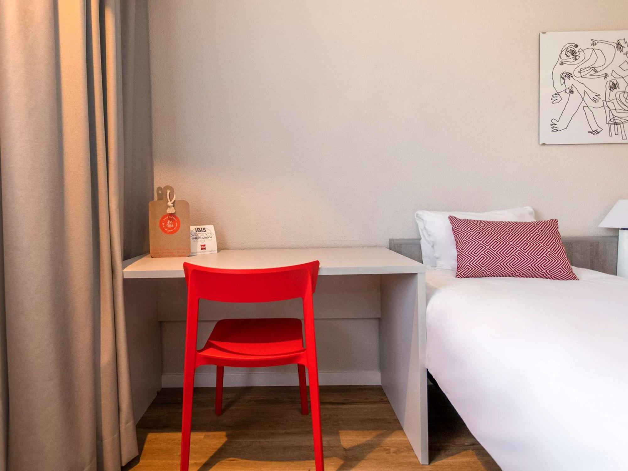 Ibis Valencia Alfafar Hotel Екстериор снимка